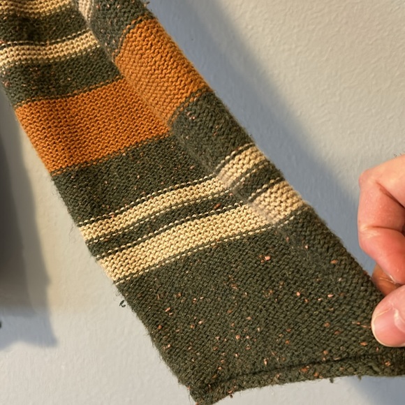 Lucky Brand Hooded Pullover - Picture 3 of 4